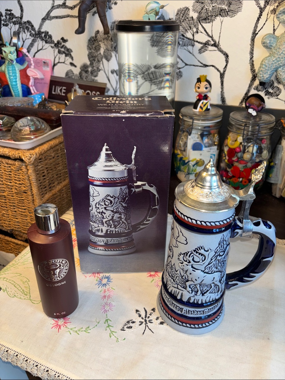 NIB VINTAGE AVON 1976 Avon Collector's Wildlife Stein made by Ceramarte in Brazi